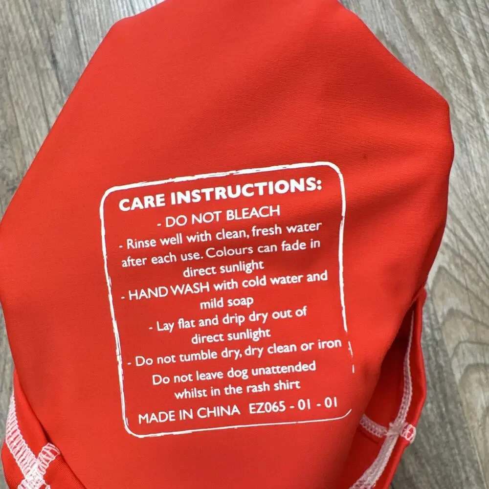 EzyDog Rash Shirt XS Lightweight Red/White Dog Shirt EZ065-01-01